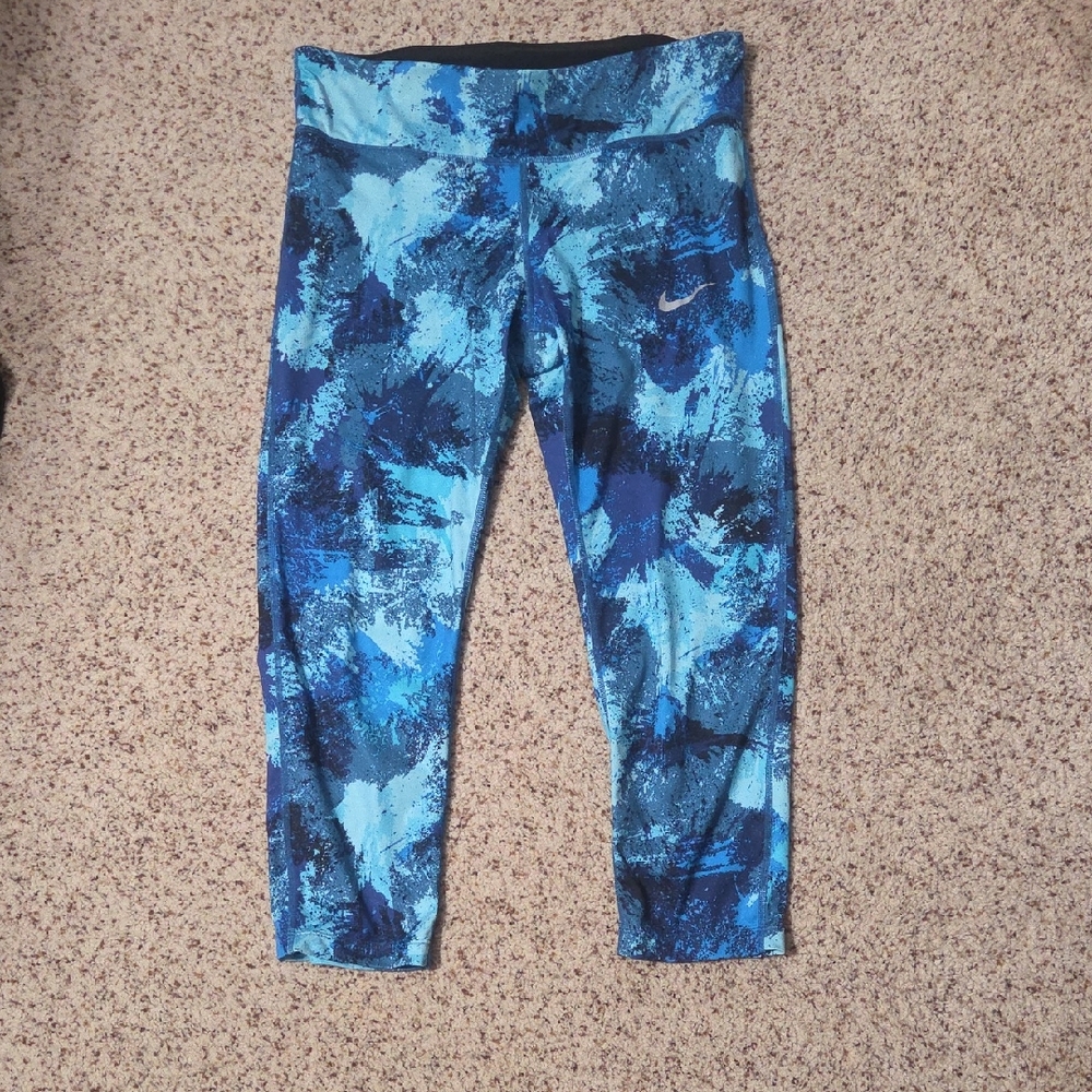 Nike Blue "Splattered" Cropped Leggings